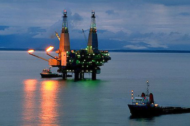 SOCAR commissions gas well in Caspian Sea